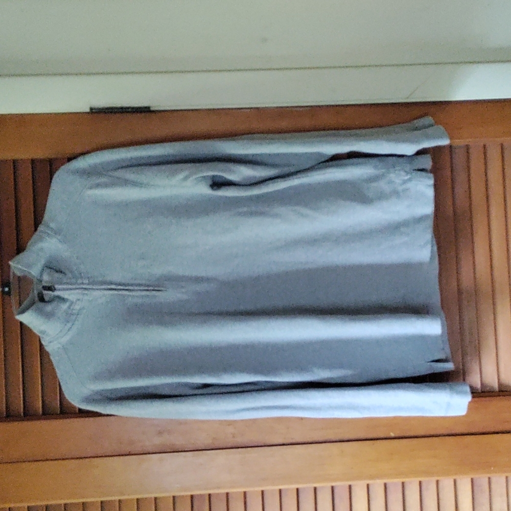 American Eagle men's size medium quarter zip-up grey sweatshirt